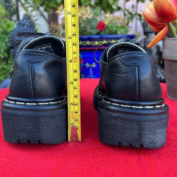 🏴󠁧󠁢󠁥󠁮󠁧󠁿Dr. Martens MIE Vintage Black & White Chunky Platform Oxfords UK 5 - Picture 14 of 17